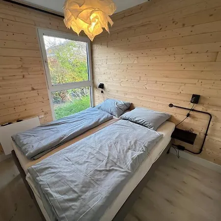 Moderne Voor 6 Personen 度假居 朱丽安娜多普