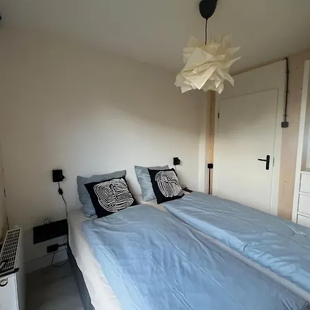 Moderne Voor 6 Personen * Julianadorp